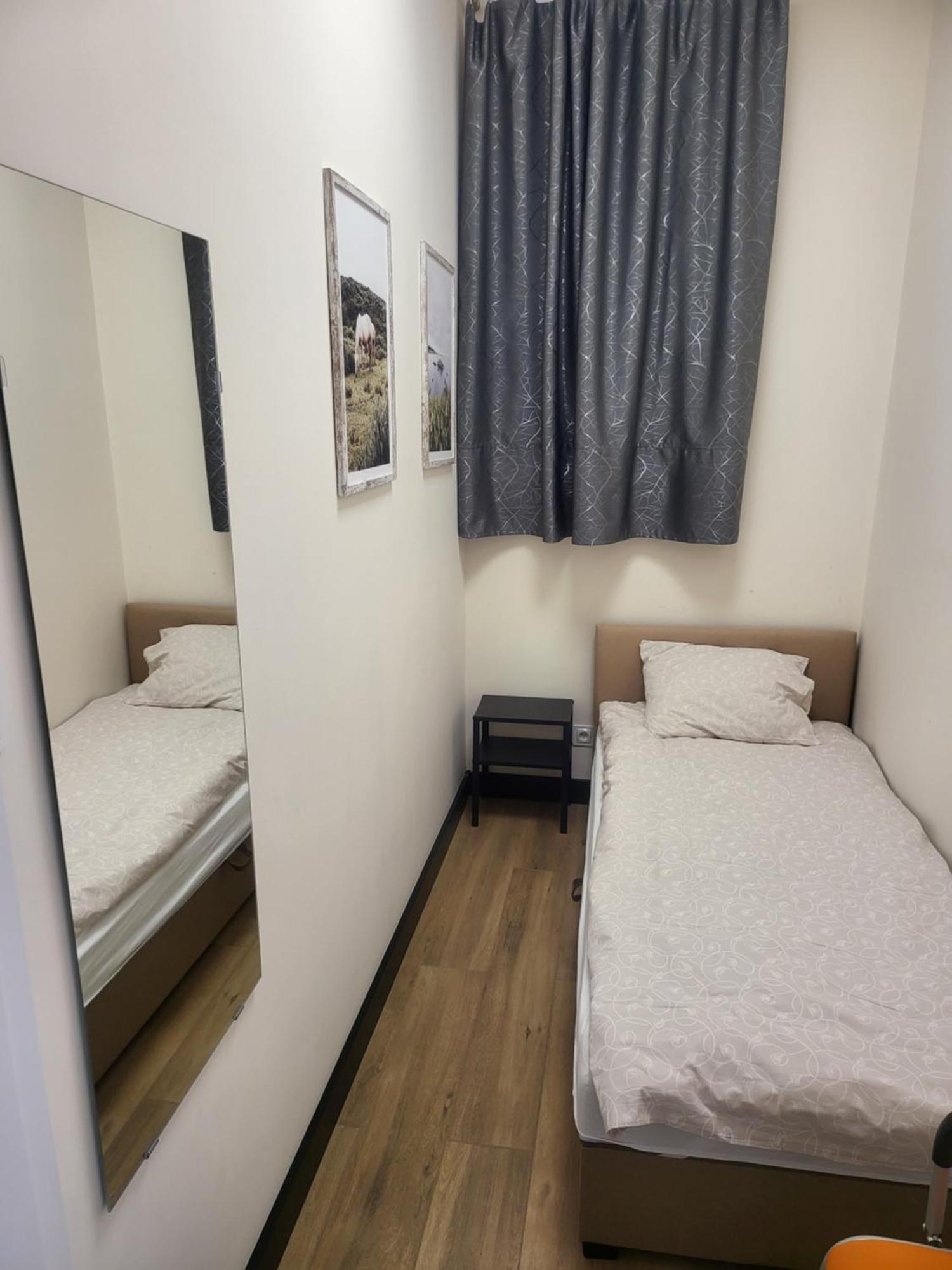 Rooms4rest Bokserska - Private For Tourists - Atr Consulting Sp, Z O,o, Nakvynės namai Warsaw