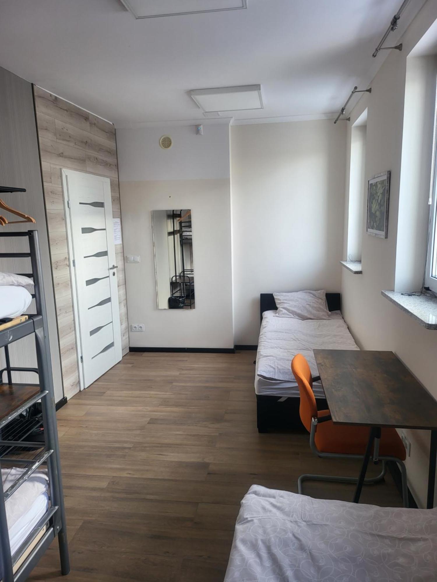 Rooms4rest Bokserska - Private For Tourists - Atr Consulting Sp, Z O,o, Nakvynės namai